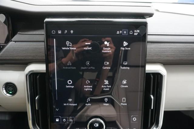 2026 GMC Acadia Denali FWD