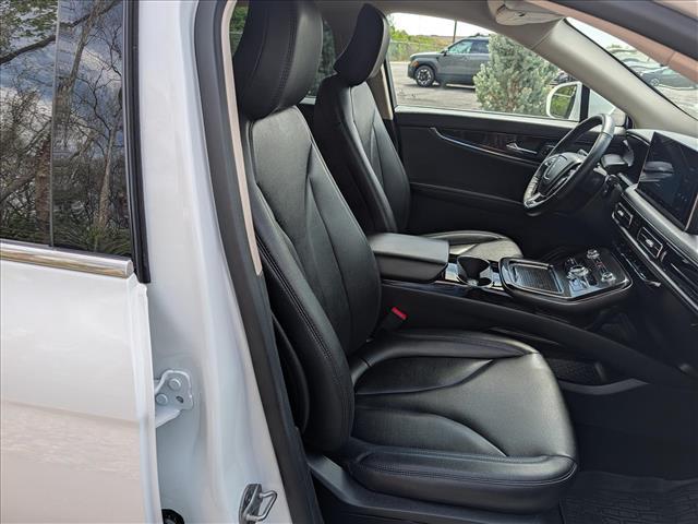 2022 Lincoln Nautilus Standard