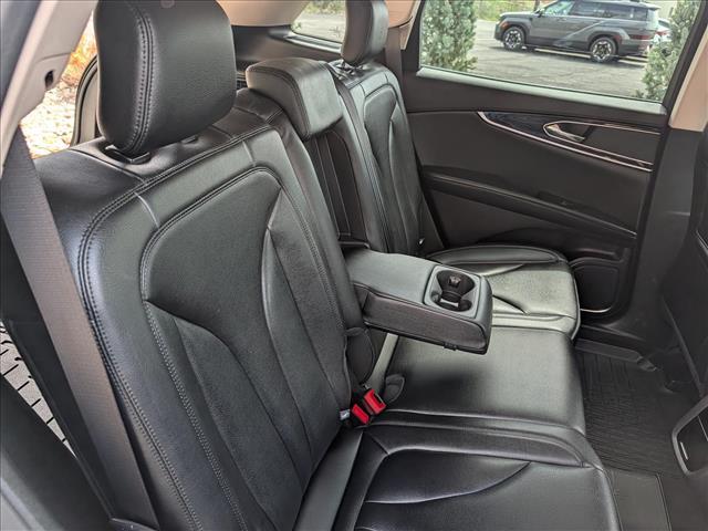 2022 Lincoln Nautilus Standard