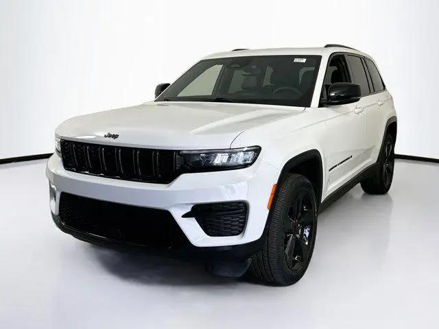 2023 Jeep Grand Cherokee Altitude 4x2 for sale in Palm Harbor, FL