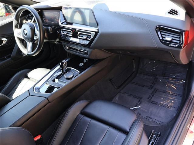 2025 BMW Z4 M40i