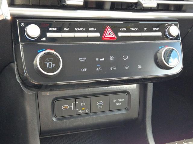 2026 Hyundai Tucson Hybrid Blue SE