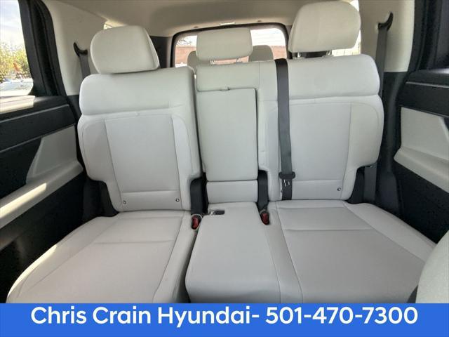 2026 Hyundai Santa Fe SE