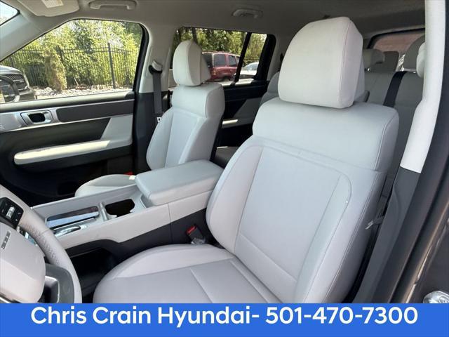 2026 Hyundai Santa Fe SE