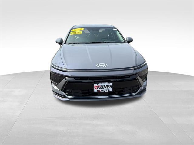 2025 Hyundai Sonata SE
