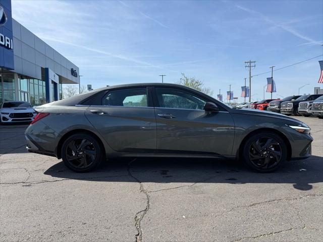 2026 Hyundai Elantra SEL Sport Premium