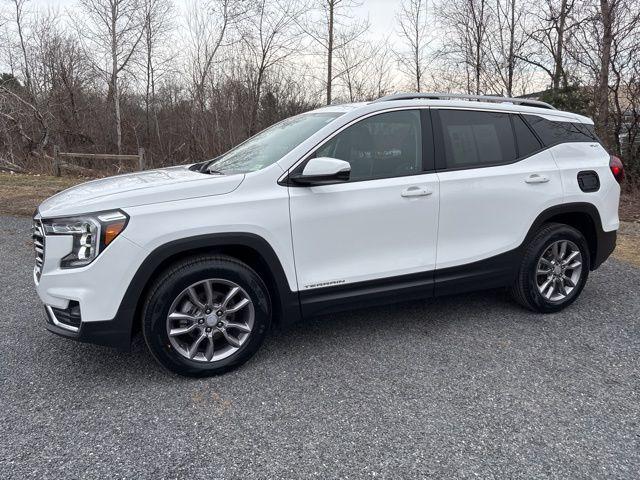 2024 GMC Terrain AWD SLT
