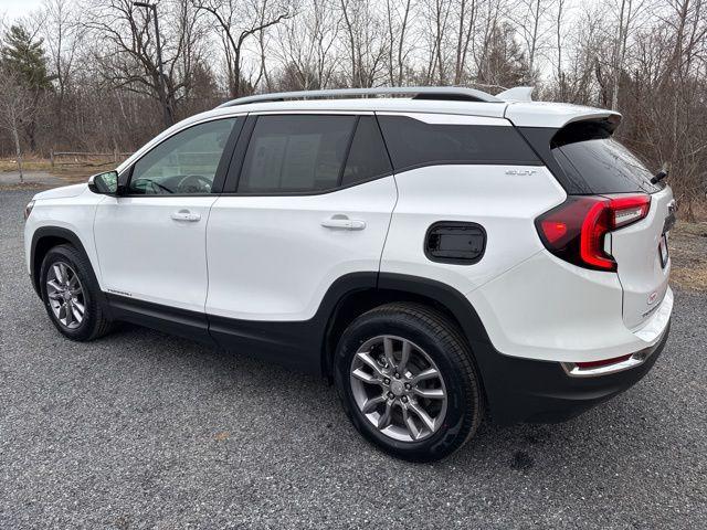 2024 GMC Terrain AWD SLT