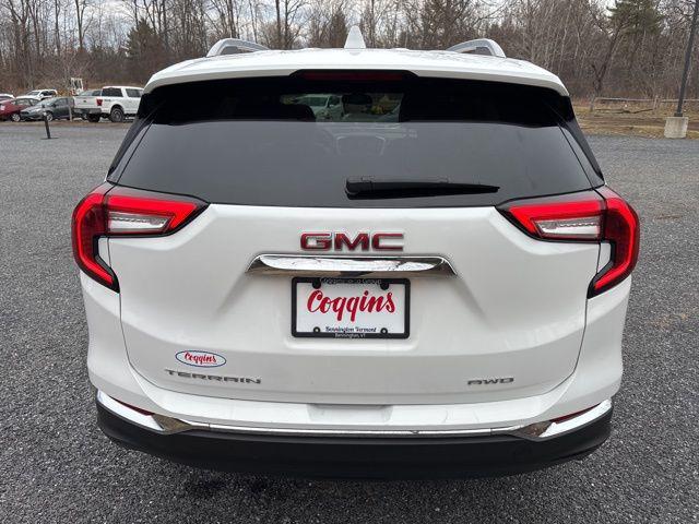2024 GMC Terrain AWD SLT