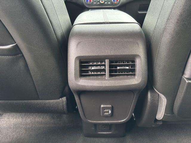 2024 GMC Terrain AWD SLT