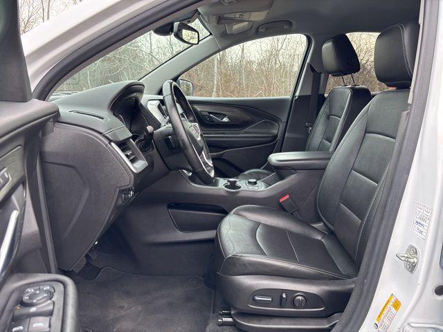 2024 GMC Terrain AWD SLT
