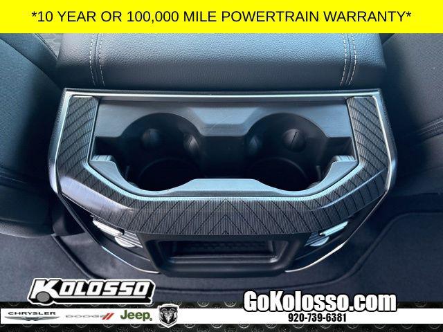 2026 Ram 1500 Express Crew Cab 4x4 5'7" Box