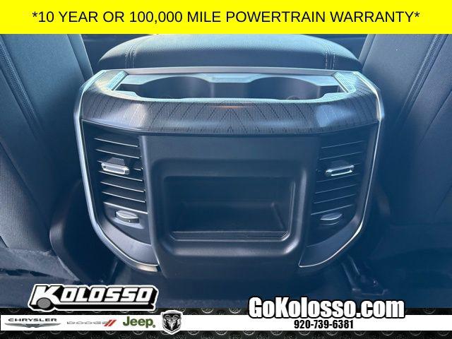 2026 Ram 1500 Express Crew Cab 4x4 5'7" Box