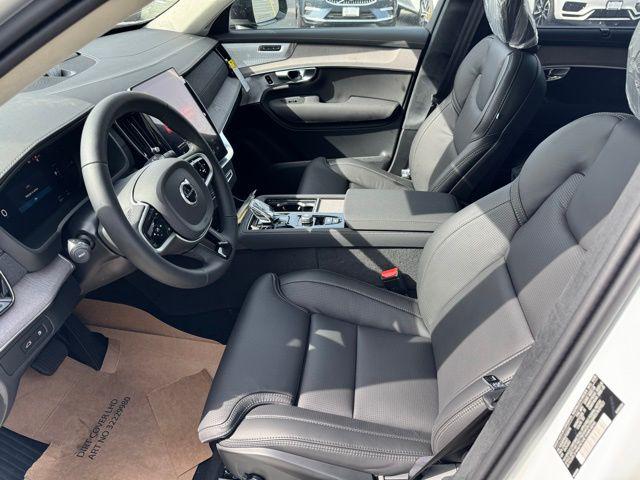 2026 Volvo XC90 Plug-In Hybrid Ultra Dark Theme, T8 AWD, Electric/Gasoline, 7 Seats