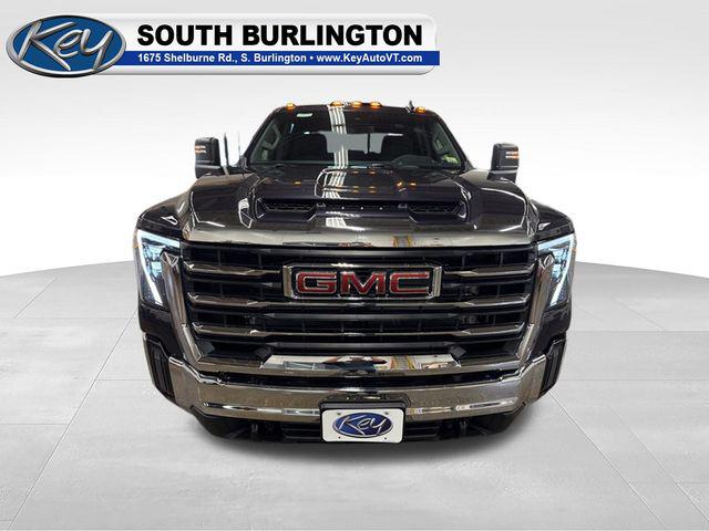 2026 GMC Sierra 2500HD Crew Cab, Standard Bed, SLE, 4WD