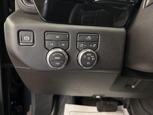 2026 GMC Sierra 2500HD Crew Cab, Standard Bed, SLE, 4WD