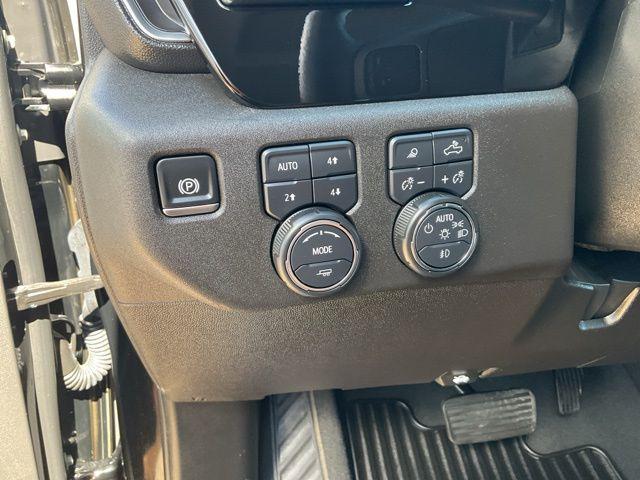 2025 Chevrolet Silverado 2500HD 4WD Crew Cab Standard Bed LTZ