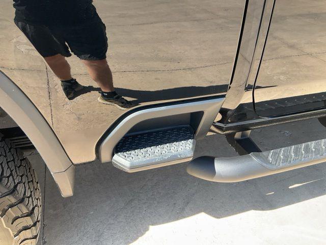 2025 Chevrolet Silverado 2500HD 4WD Crew Cab Standard Bed LTZ