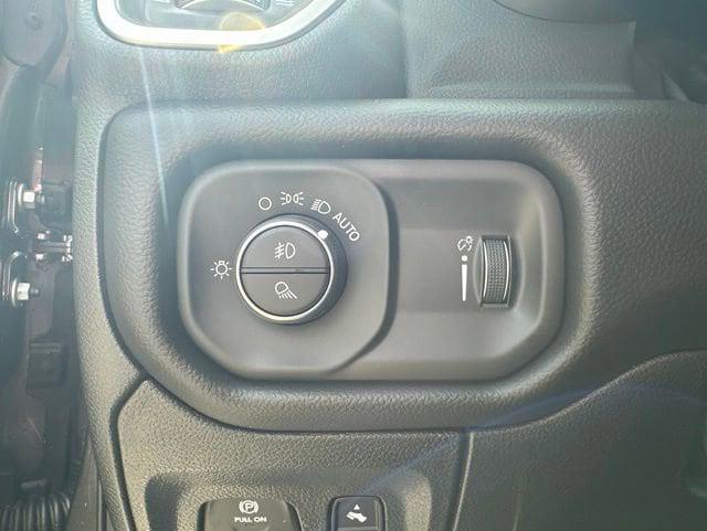 2026 Ram 1500 Lone Star Crew Cab 4x2 5'7" Box