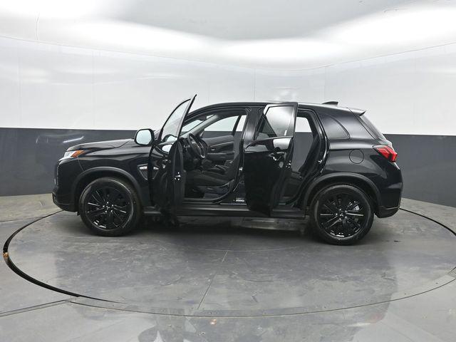 2026 Mitsubishi Outlander Sport 2.0 LE