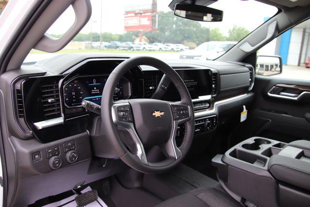 2026 Chevrolet Silverado 1500 4WD Crew Cab Standard Bed LT
