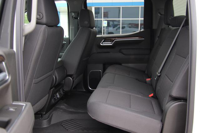 2026 Chevrolet Silverado 1500 4WD Crew Cab Standard Bed LT
