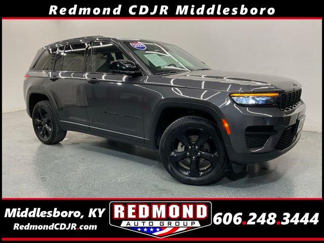 2023 Jeep Grand Cherokee Altitude 4x2 for sale in Middlesboro, KY