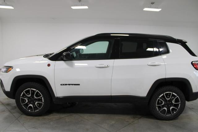 2025 Jeep Compass Trailhawk 4x4