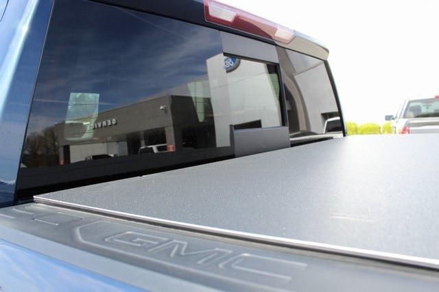 2021 GMC Sierra 1500 2WD Crew Cab Short Box SLT