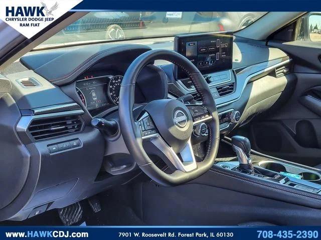2025 Nissan Altima SR AWD