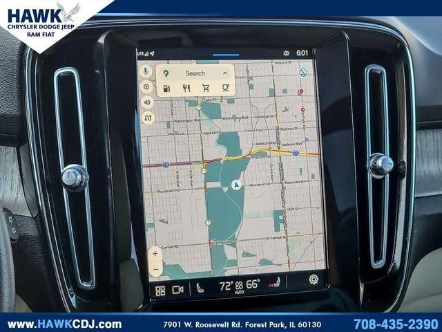2023 Volvo XC40 B5 Plus Bright Theme