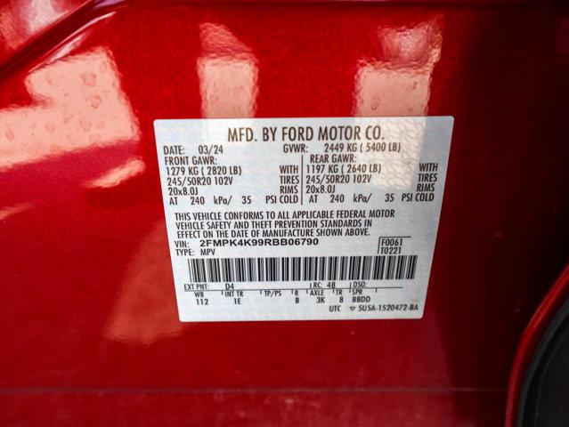 2024 Ford Edge Titanium
