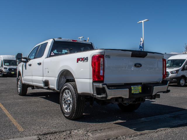 2025 Ford F-350 XLT
