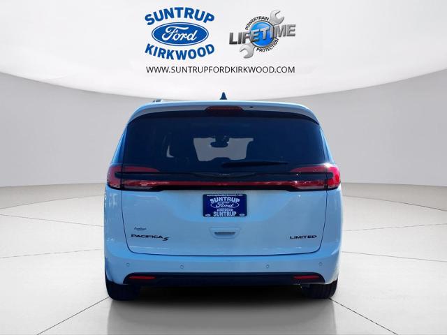 2025 Chrysler Pacifica Limited