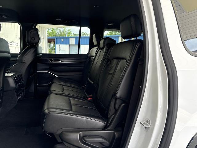 2024 Jeep Wagoneer Series II 4x2