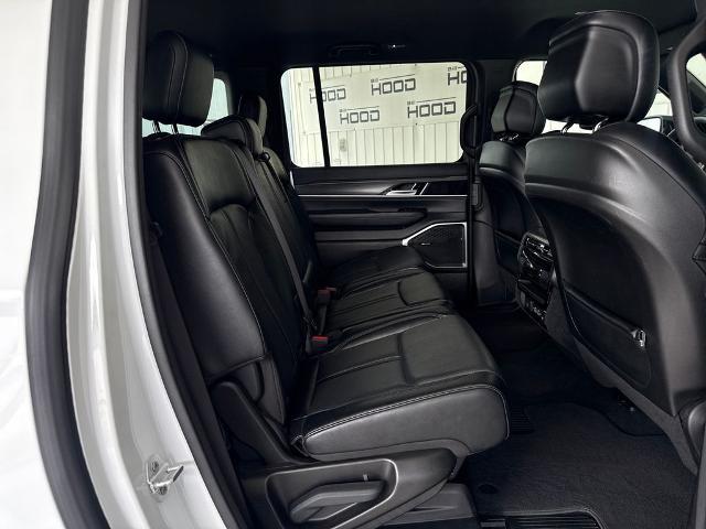 2024 Jeep Wagoneer Series II 4x2