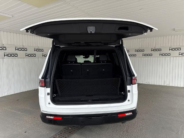 2024 Jeep Wagoneer Series II 4x2