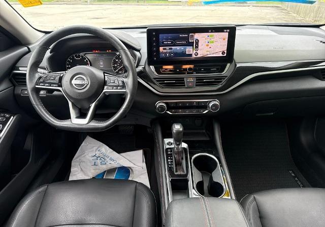 2023 Nissan Altima SR FWD