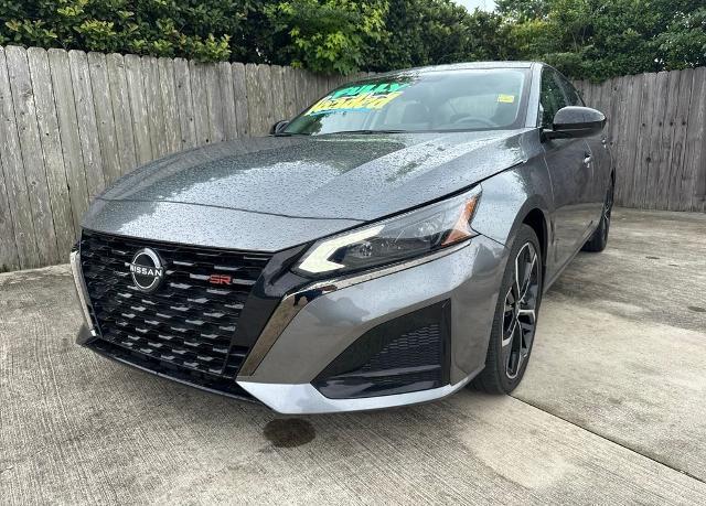 2023 Nissan Altima SR FWD