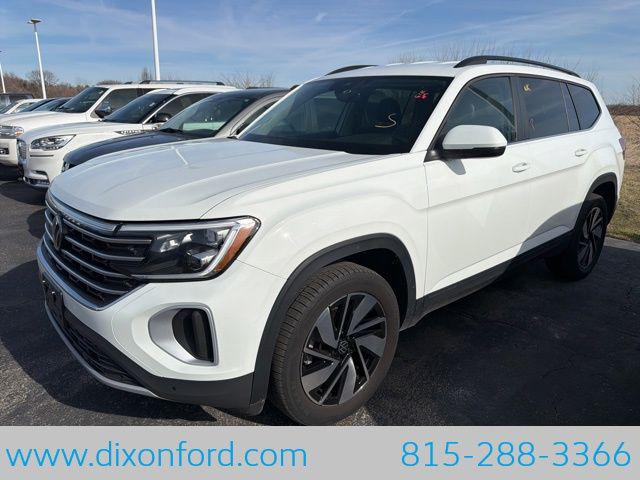 2024 Volkswagen Atlas 2.0T SE w/Technology for sale in Dixon, IL
