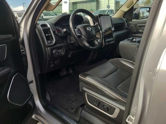 2019 Ram 1500 Laramie Crew Cab 4x4 5'7" Box