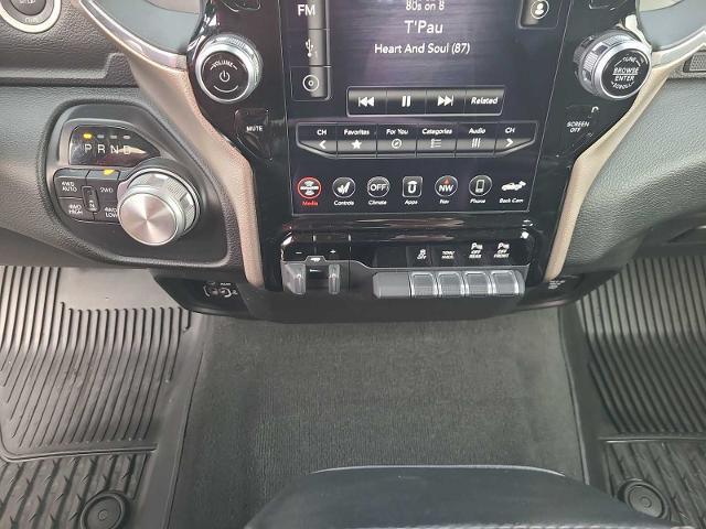 2019 Ram 1500 Laramie Crew Cab 4x4 5'7" Box