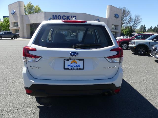 2021 Subaru Forester Base