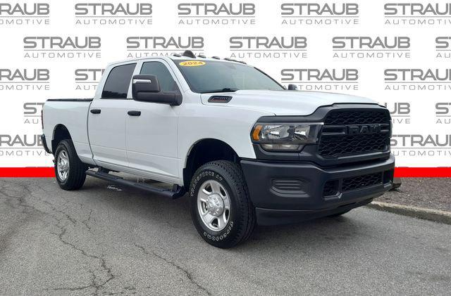 2024 RAM 2500 Tradesman Crew Cab 4x4 64 Box