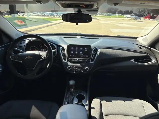 2024 Chevrolet Malibu FWD RS