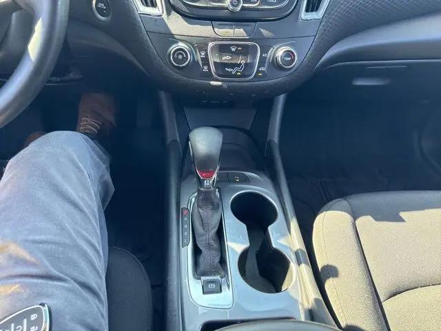 2024 Chevrolet Malibu FWD RS