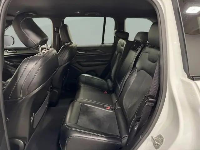 2024 Jeep Grand Cherokee Altitude 4x4
