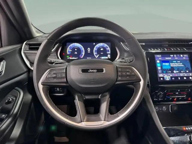 2024 Jeep Grand Cherokee Altitude 4x4