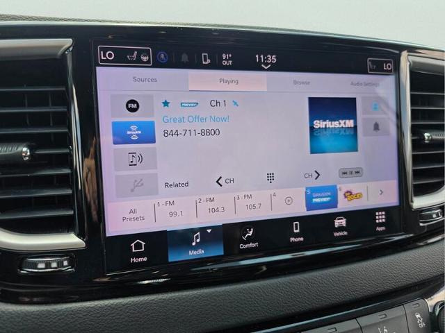 2024 Chrysler Pacifica Touring L
