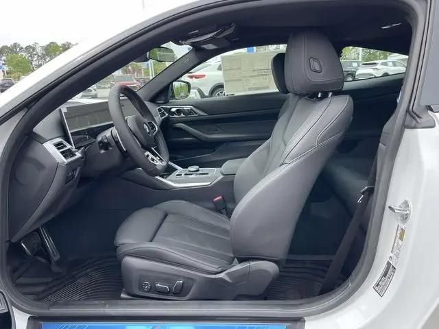 2026 BMW M4 M440i